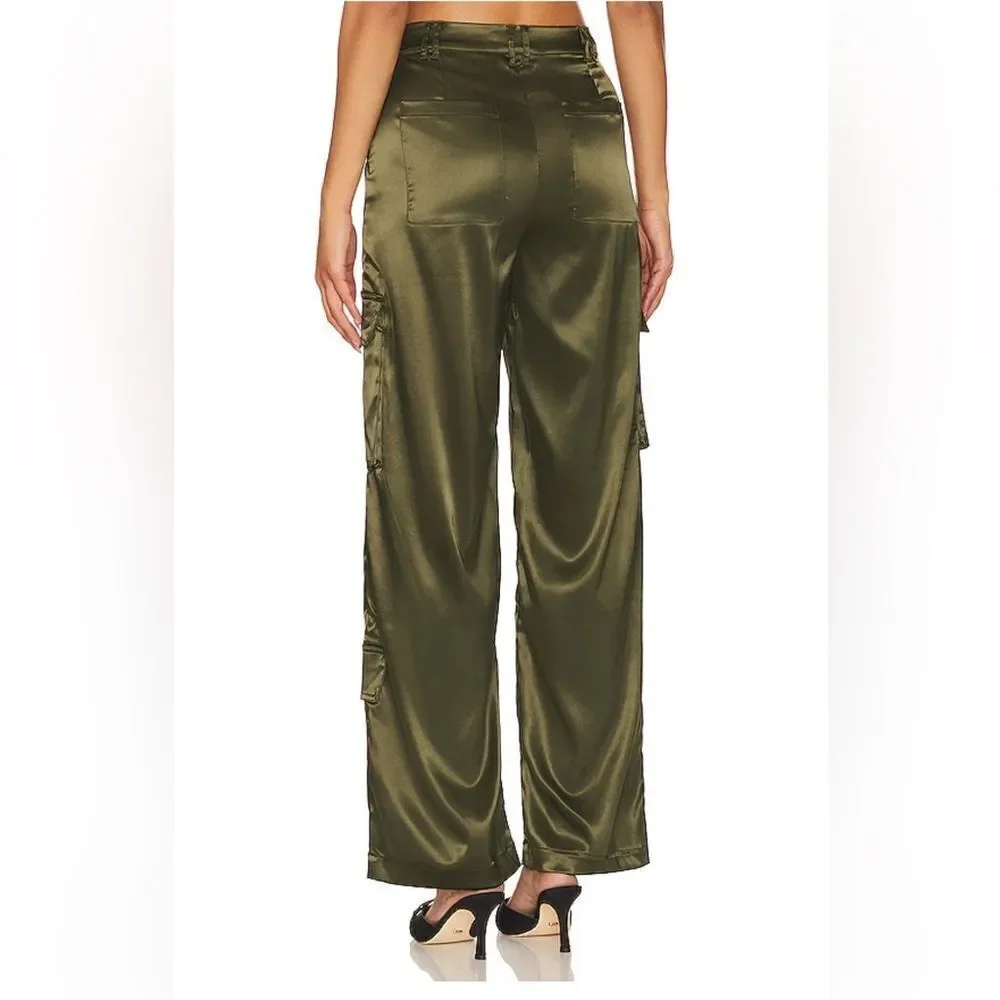 NWT REMI x REVOLVE Sydney Cargo Pant Dark Green satin finish wide leg loose L - Picture 2 of 10